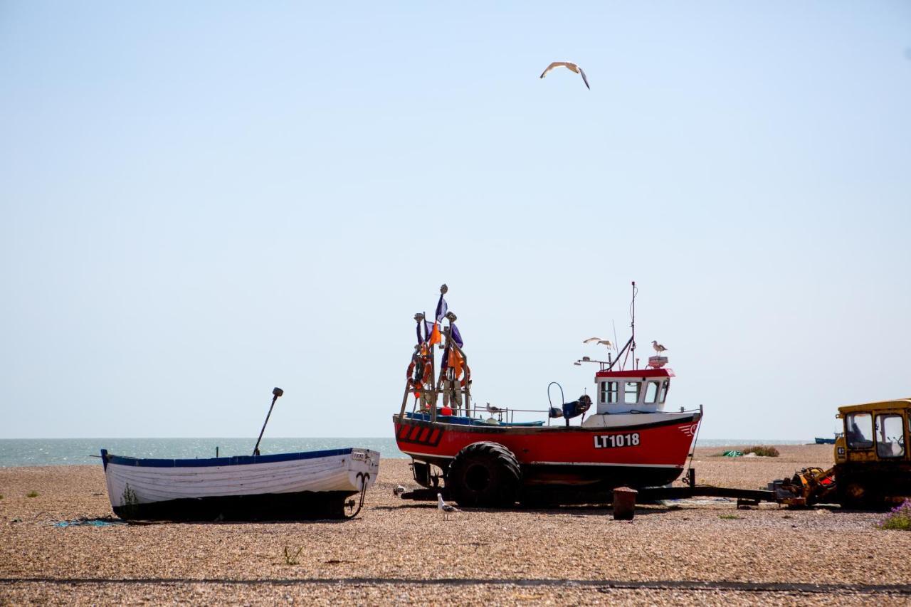 14 Market Cross Place - Beachfront Location With Lovely Sea Views - Aldeburgh Coastal Cottages Extérieur photo